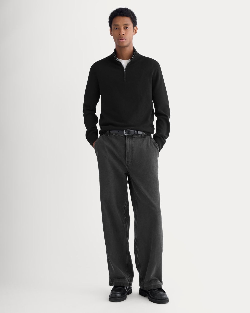 Cashmere Quarter Zip Sweater |  Black