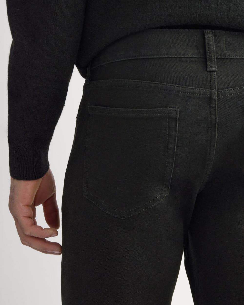 Straight-Leg Stretch Jean |  Black