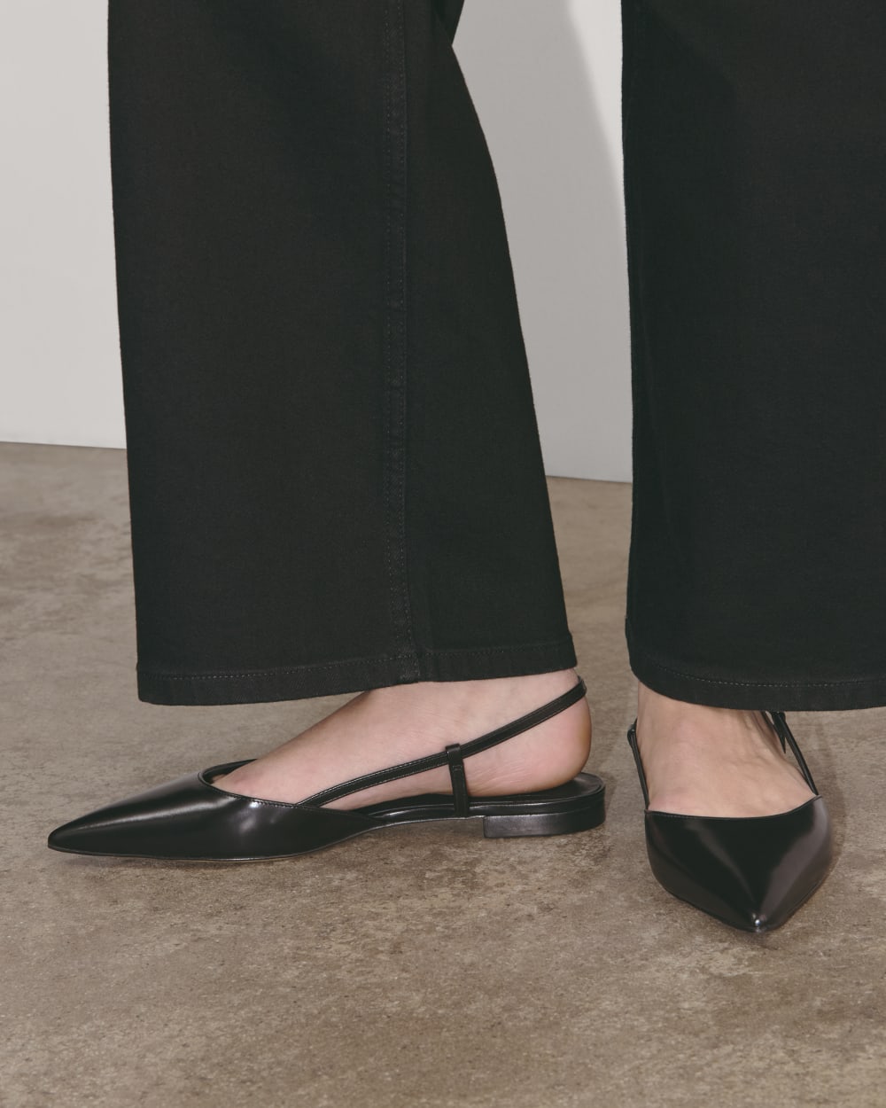 The Studio Slingback Flat | Black